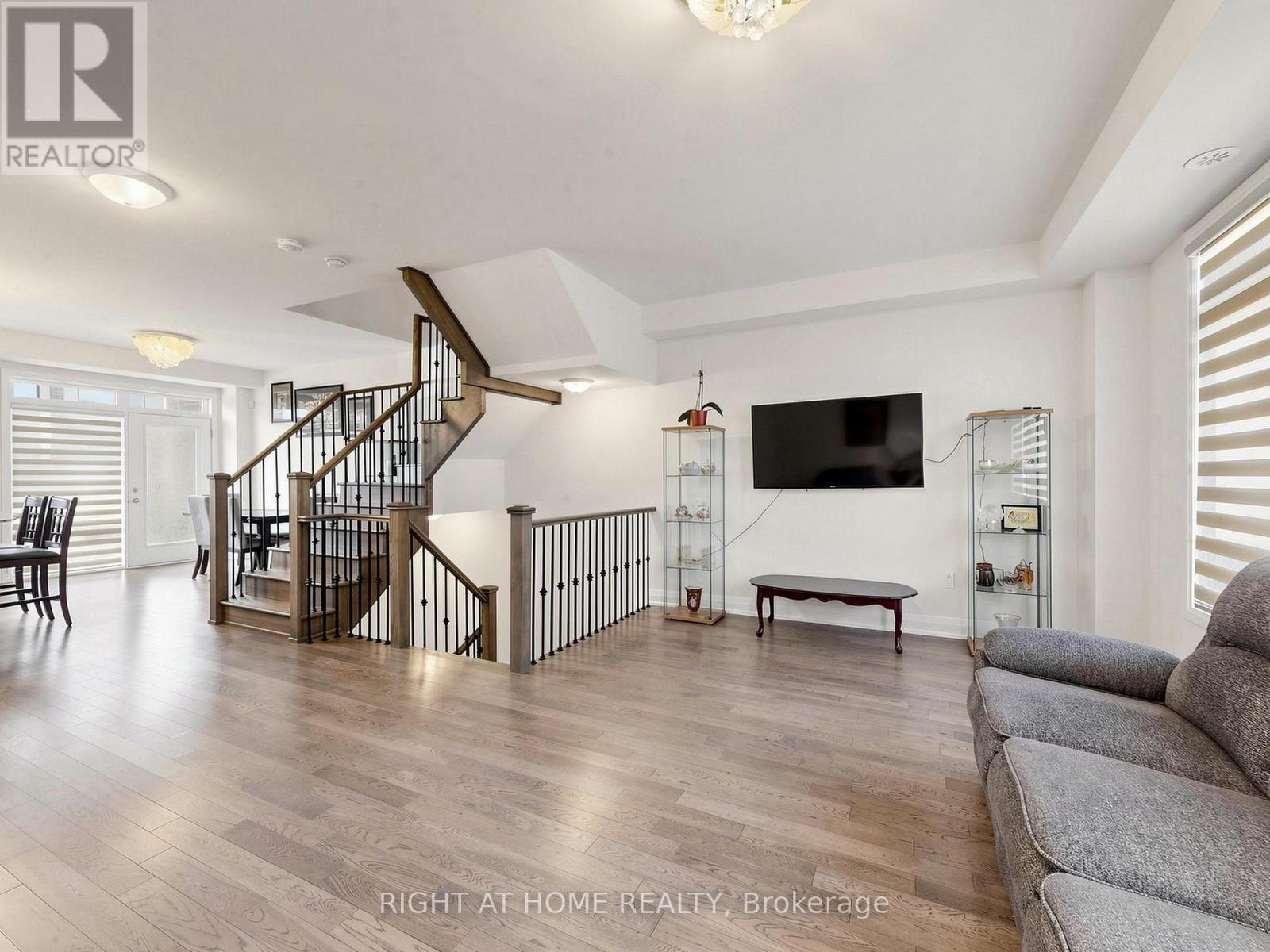 23 Moneypenny Place, Vaughan, Ontario  L4J 0K9 - Photo 12 - N13435574