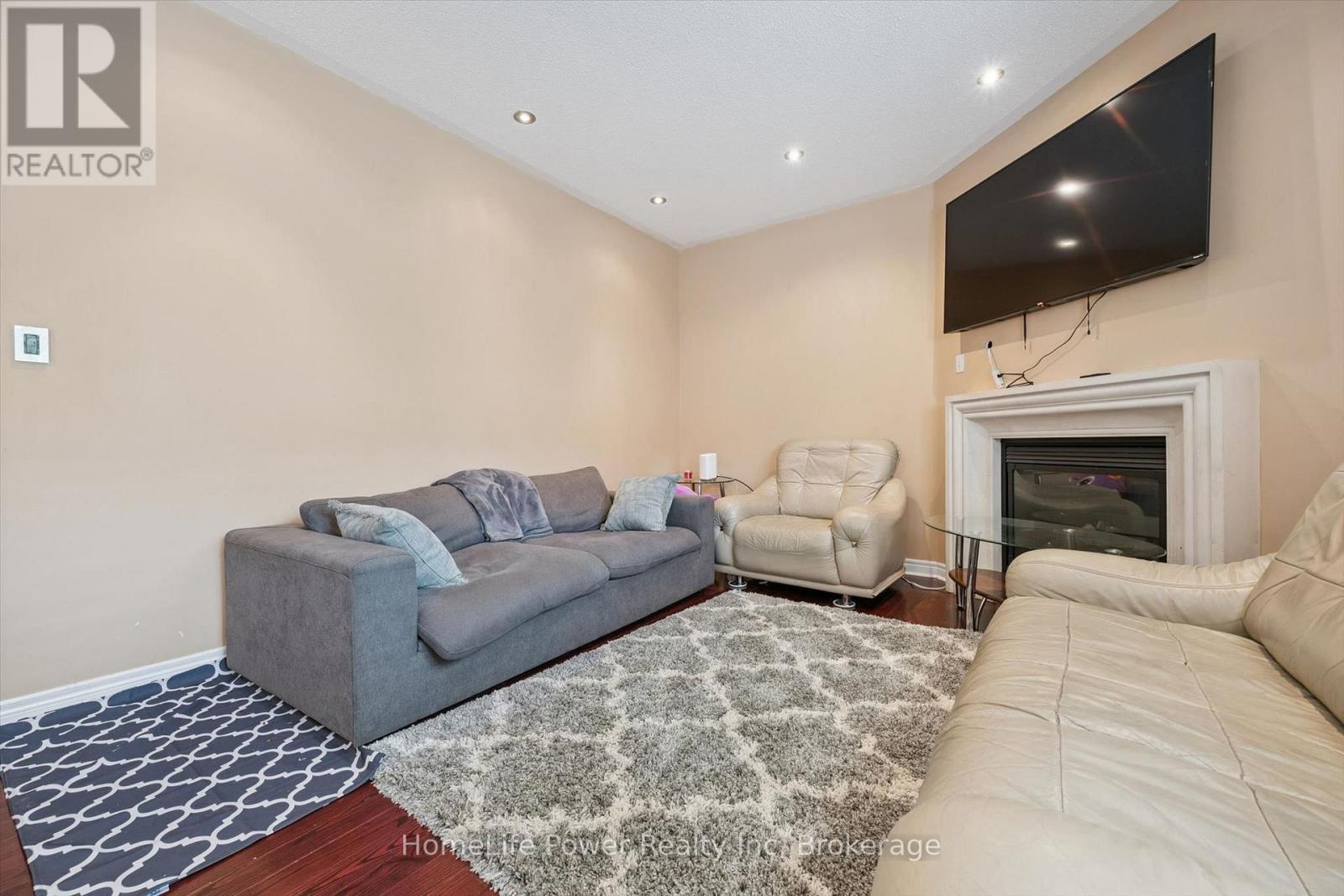 15 Lucky Lane, Brampton (Sandringham-Wellington), Ontario  L6R 3M3 - Photo 16 - W13680156