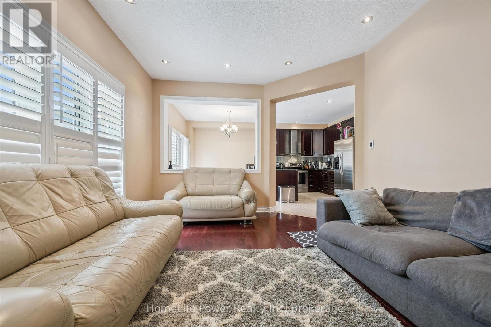 15 Lucky Lane, Brampton (Sandringham-Wellington), Ontario  L6R 3M3 - Photo 17 - W13680156