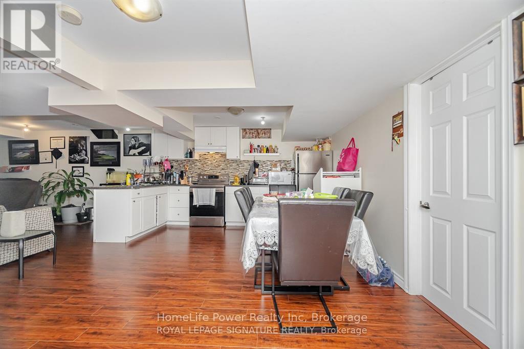 15 Lucky Lane, Brampton (Sandringham-Wellington), Ontario  L6R 3M3 - Photo 41 - W13680156