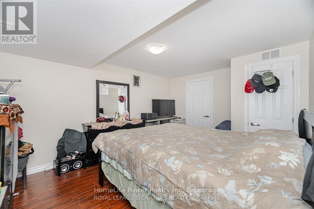 15 Lucky Lane, Brampton (Sandringham-Wellington), Ontario  L6R 3M3 - Photo 44 - W13680156