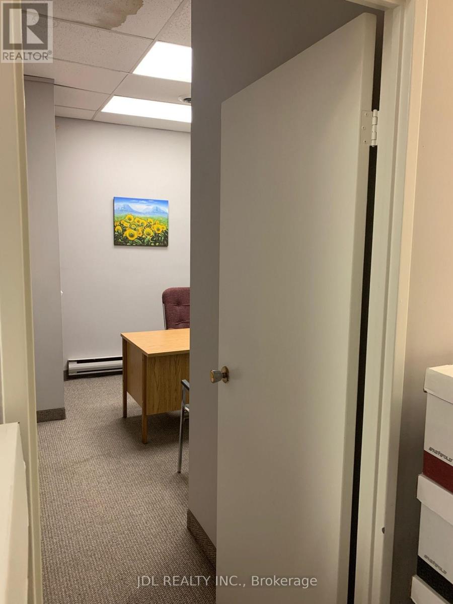 1071-B Bloor Street W, Toronto, Ontario  M6H 1M5 - Photo 11 - C13680158