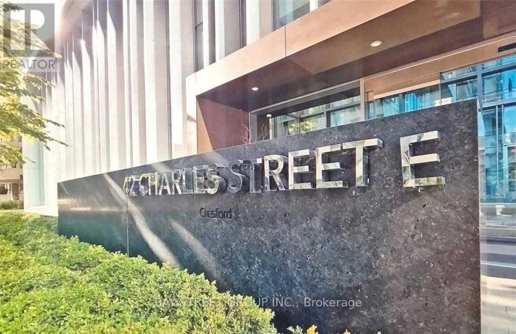 1108 - 42 Charles Street E, Toronto, Ontario  M4Y 1T4 - Photo 2 - C13680208