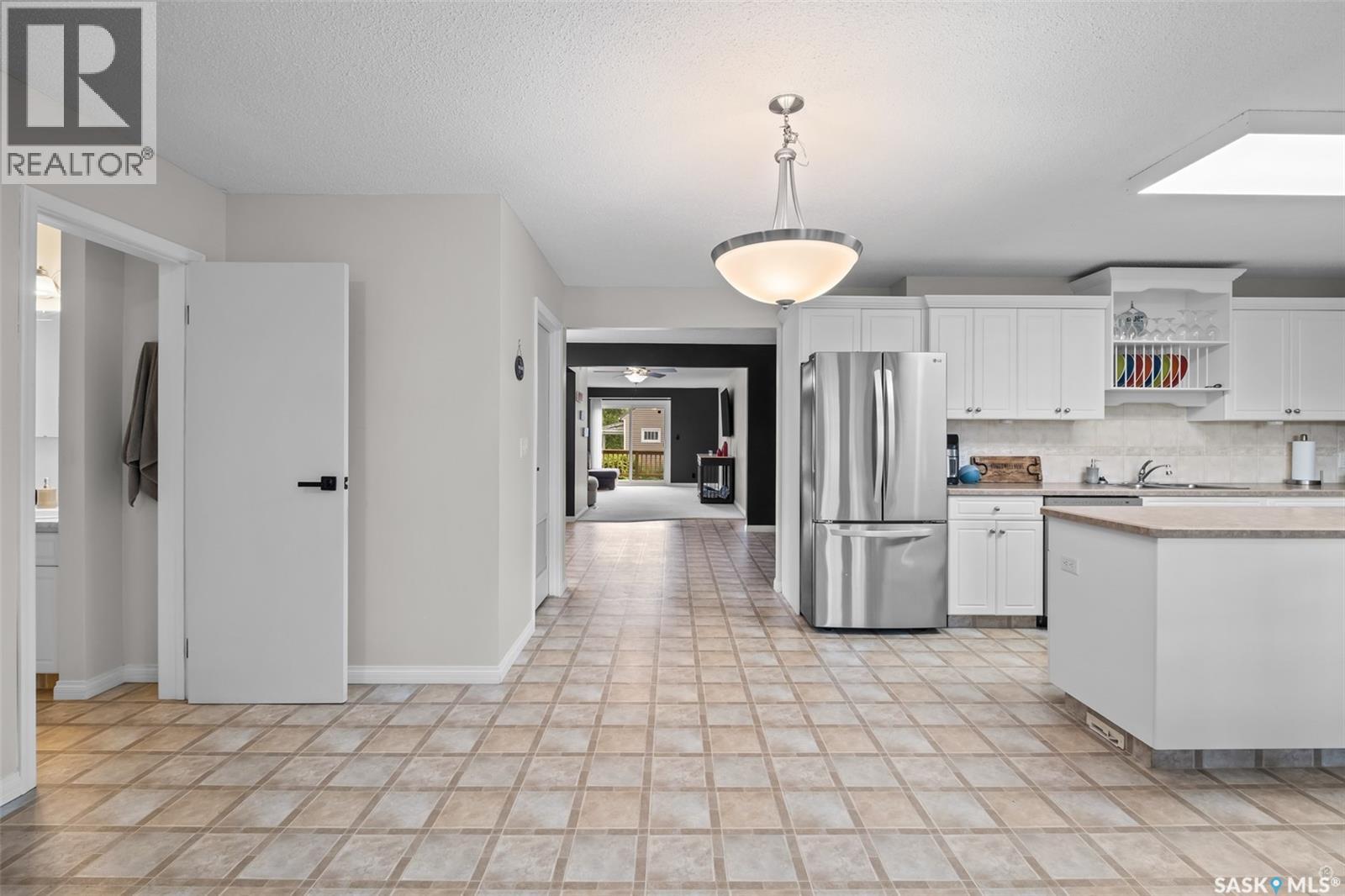 225 1st Street, Beatty, Saskatchewan  S0J 0C0 - Photo 10 - SK044794