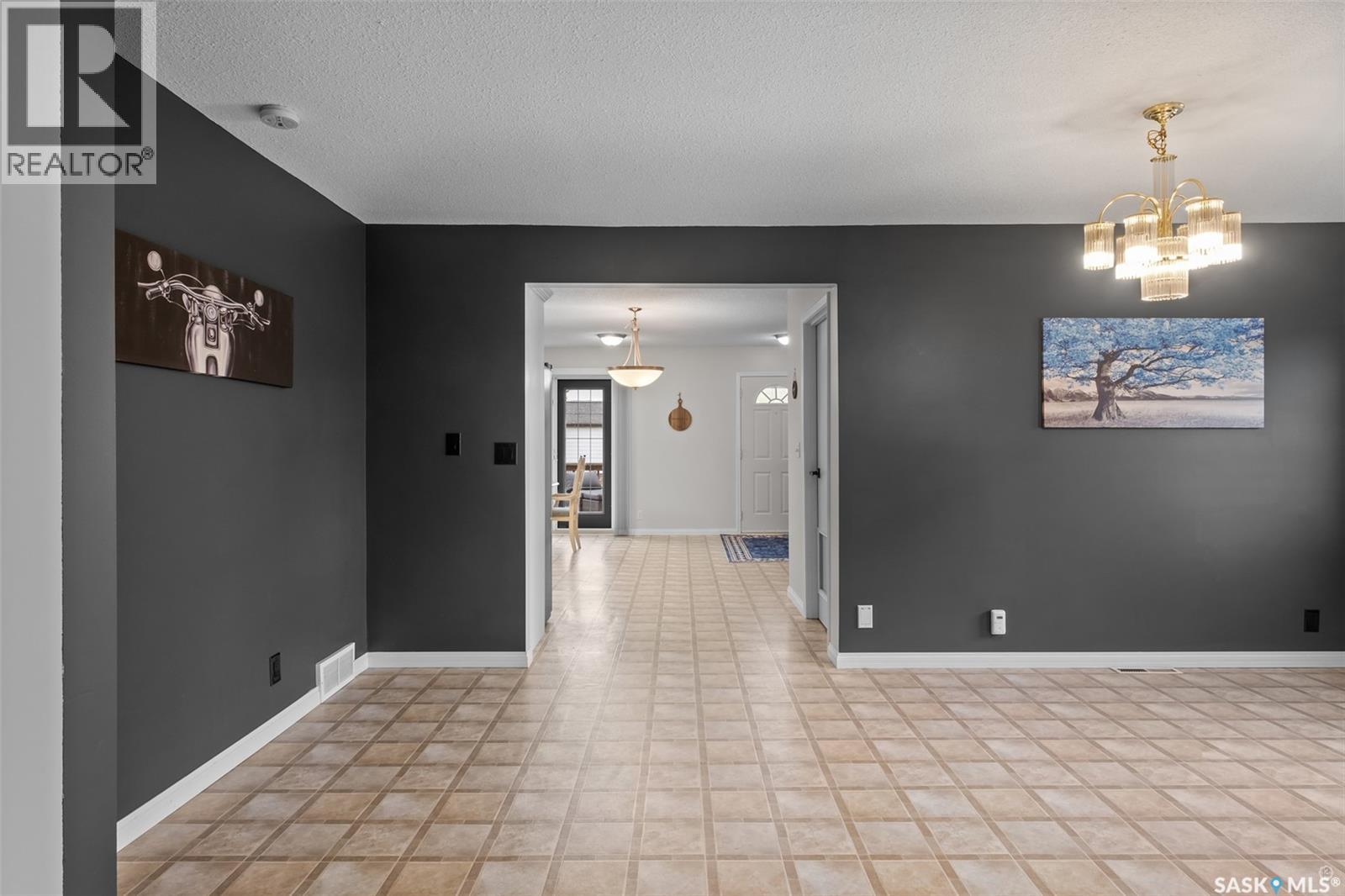 225 1st Street, Beatty, Saskatchewan  S0J 0C0 - Photo 15 - SK044794