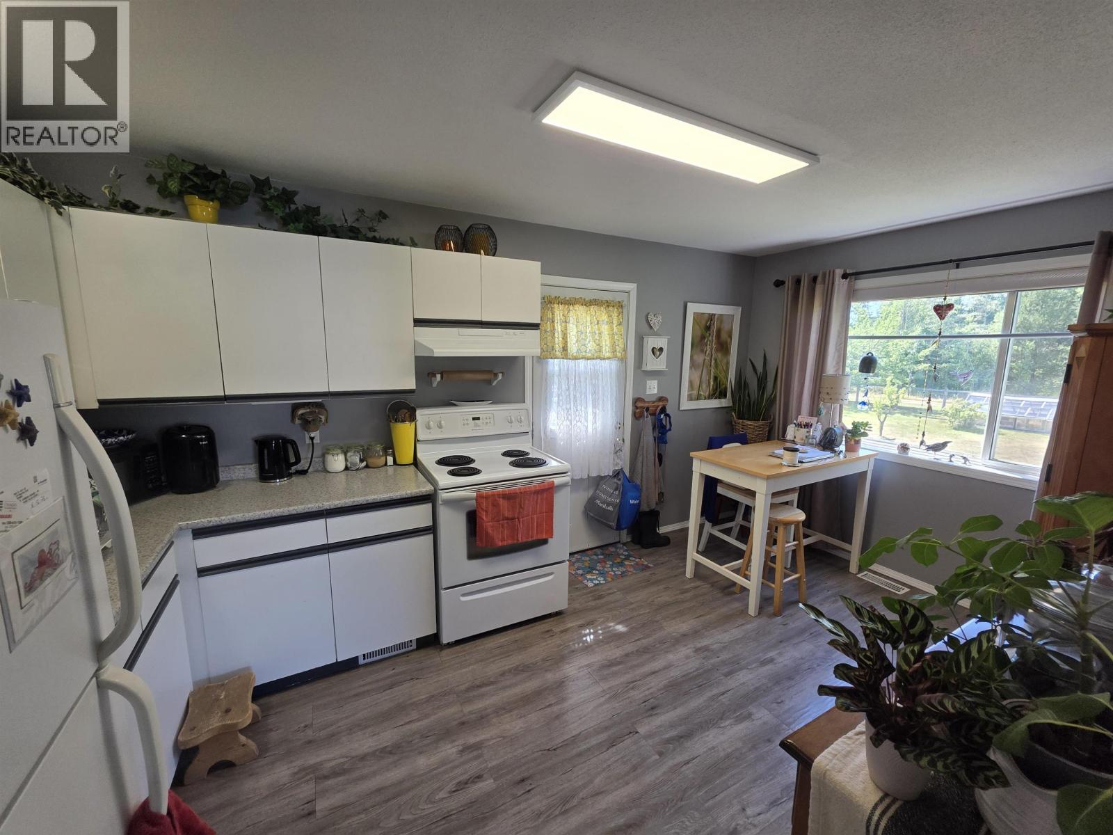 5023 Pohle Avenue, Terrace, British Columbia  V8G 1J6 - Photo 5 - R3155831