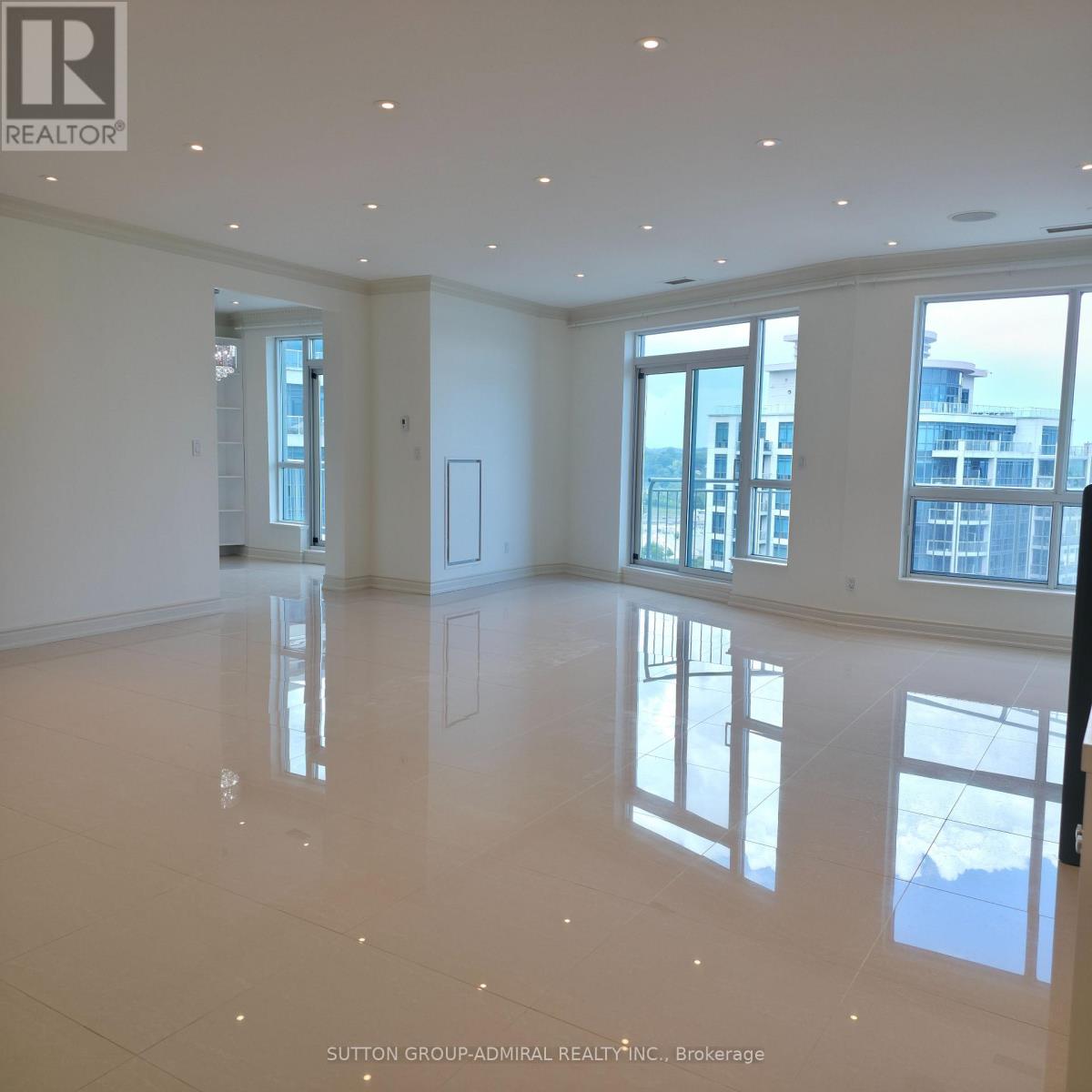 Ph18 - 2111 Lake Shore Boulevard W, Toronto, Ontario  M8V 4B2 - Photo 10 - W13680160