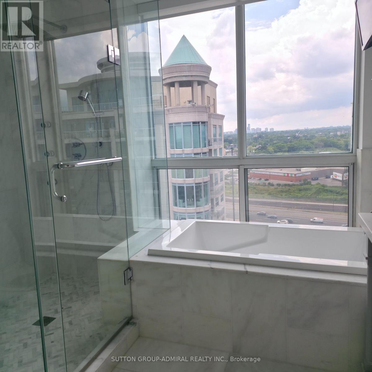 Ph18 - 2111 Lake Shore Boulevard W, Toronto, Ontario  M8V 4B2 - Photo 36 - W13680160