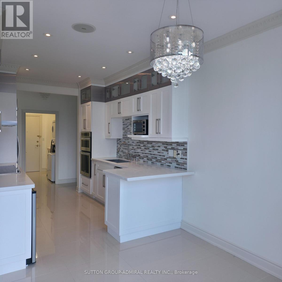 Ph18 - 2111 Lake Shore Boulevard W, Toronto, Ontario  M8V 4B2 - Photo 5 - W13680160