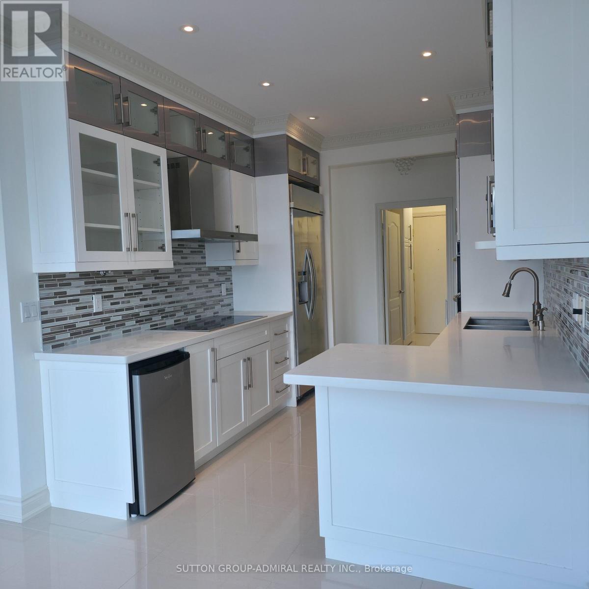 Ph18 - 2111 Lake Shore Boulevard W, Toronto, Ontario  M8V 4B2 - Photo 6 - W13680160