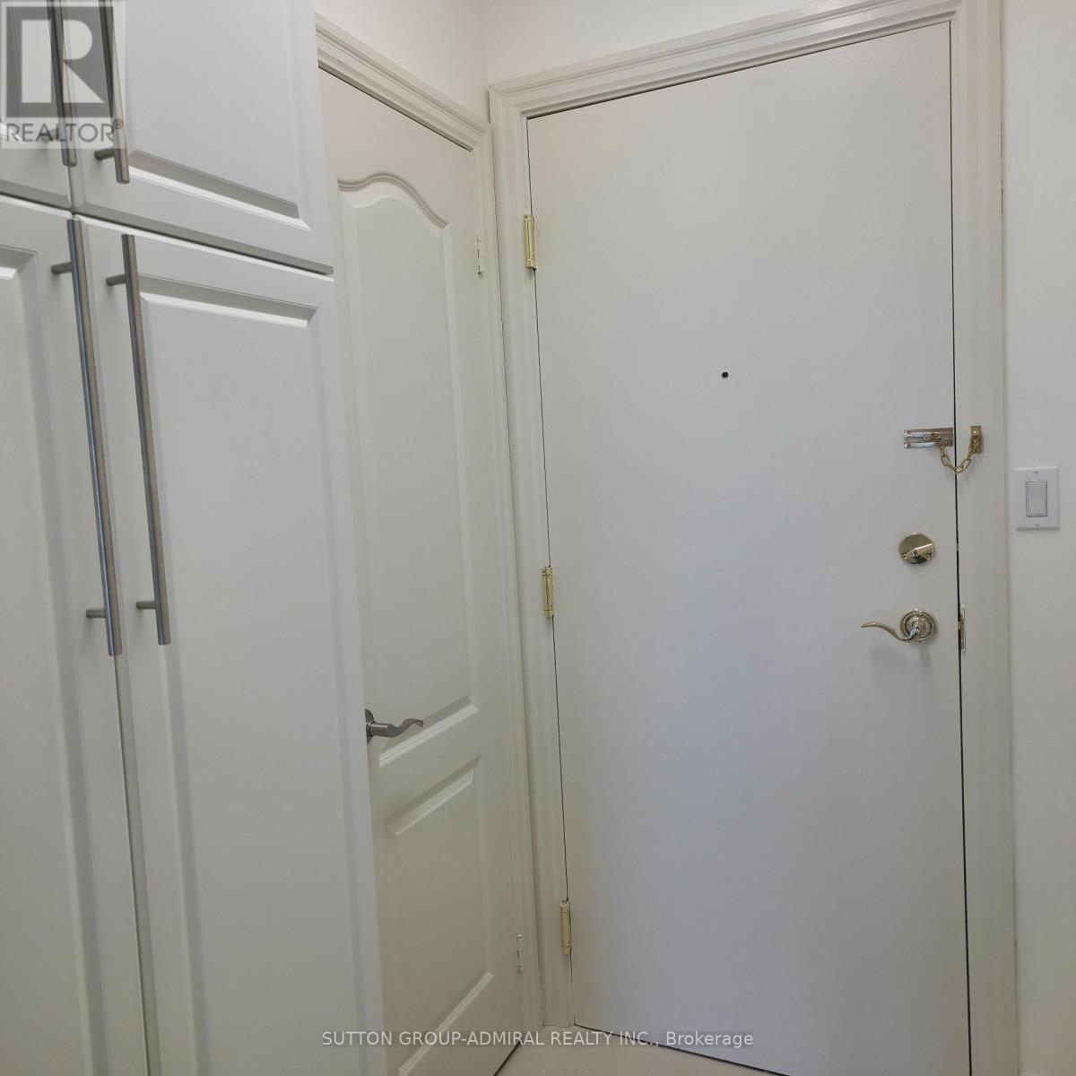 Ph18 - 2111 Lake Shore Boulevard W, Toronto, Ontario  M8V 4B2 - Photo 7 - W13680160