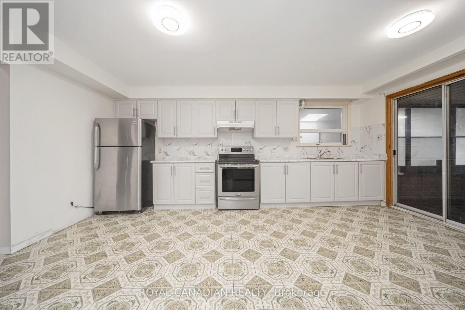 13669 Humber Station Road, Caledon, Ontario  L7E 0Z8 - Photo 23 - W13680164