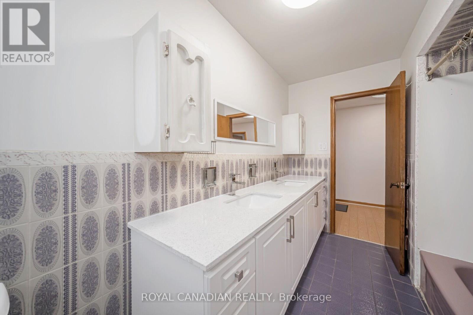 13669 Humber Station Road, Caledon, Ontario  L7E 0Z8 - Photo 34 - W13680164