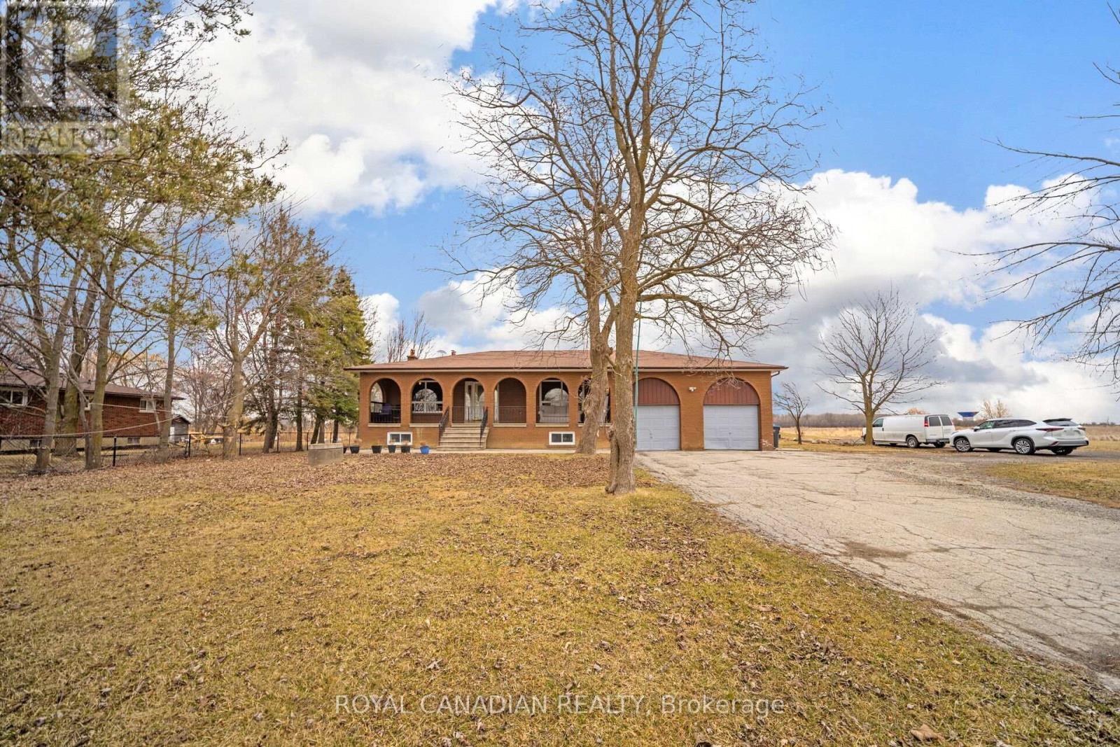 13669 Humber Station Road, Caledon, Ontario  L7E 0Z8 - Photo 5 - W13680164