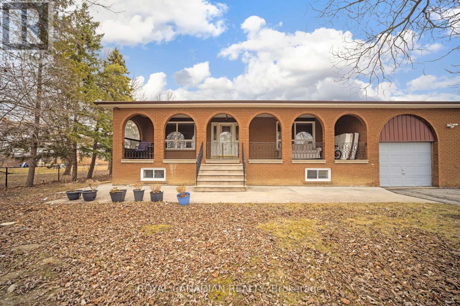 13669 Humber Station Road, Caledon, Ontario  L7E 0Z8 - Photo 7 - W13680164