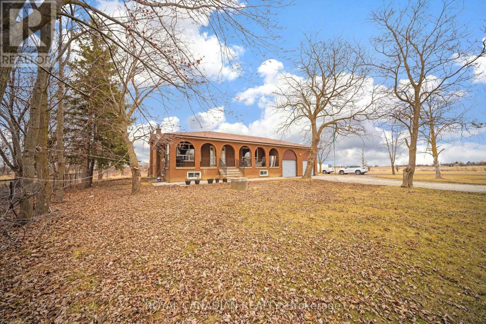 13669 Humber Station Road, Caledon, Ontario  L7E 0Z8 - Photo 8 - W13680164