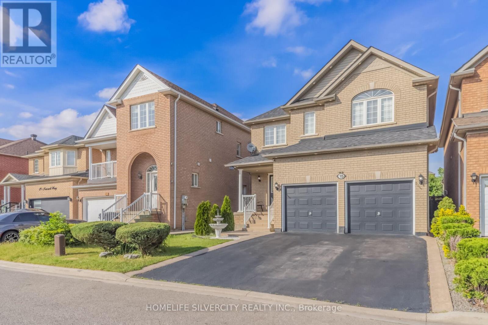 15 Newark Way, Brampton, Ontario  L7A 2V1 - Photo 2 - W13680196