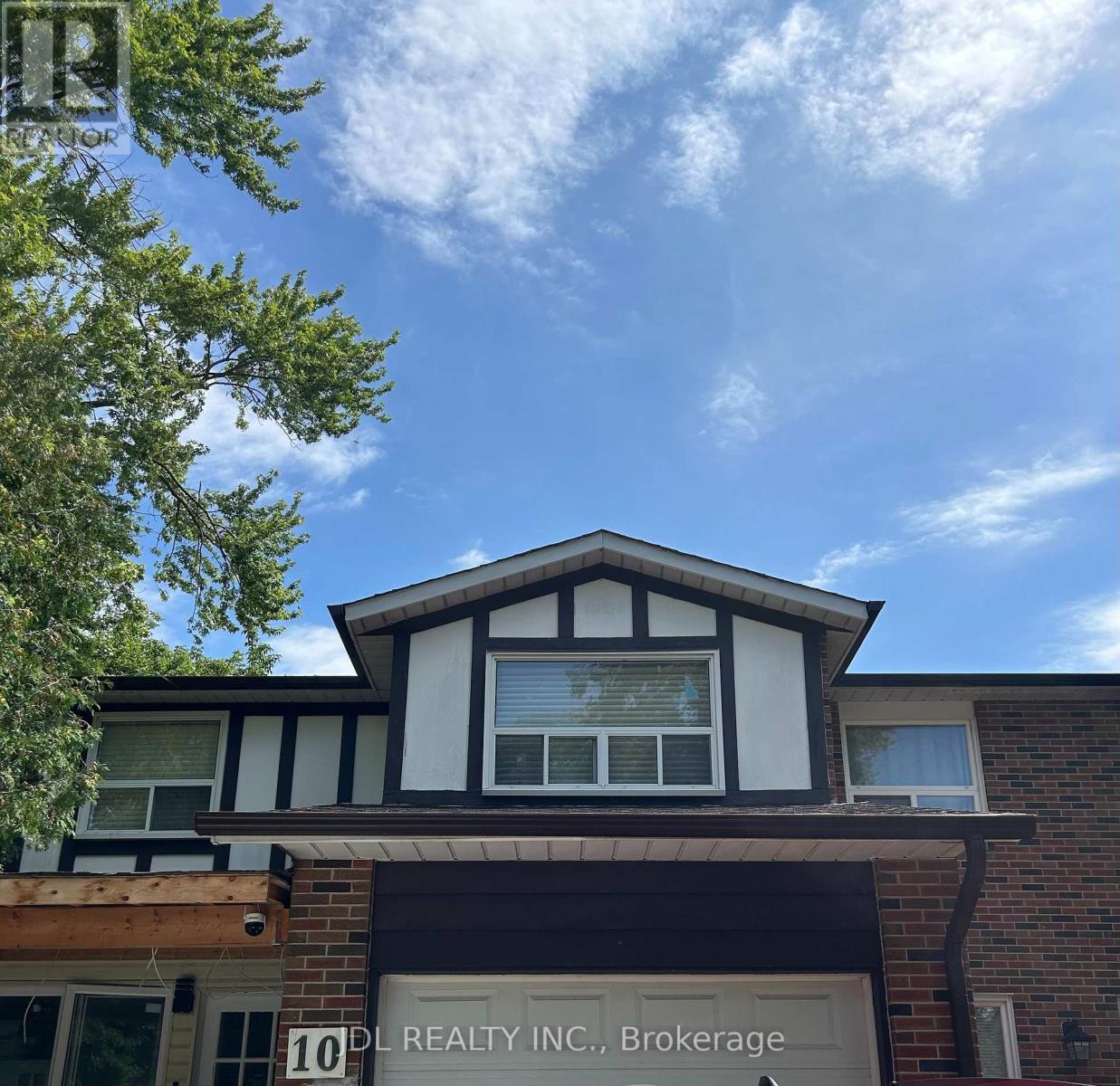 UNIT A BSMT - 10 APACHE TRAIL, Toronto, Ontario