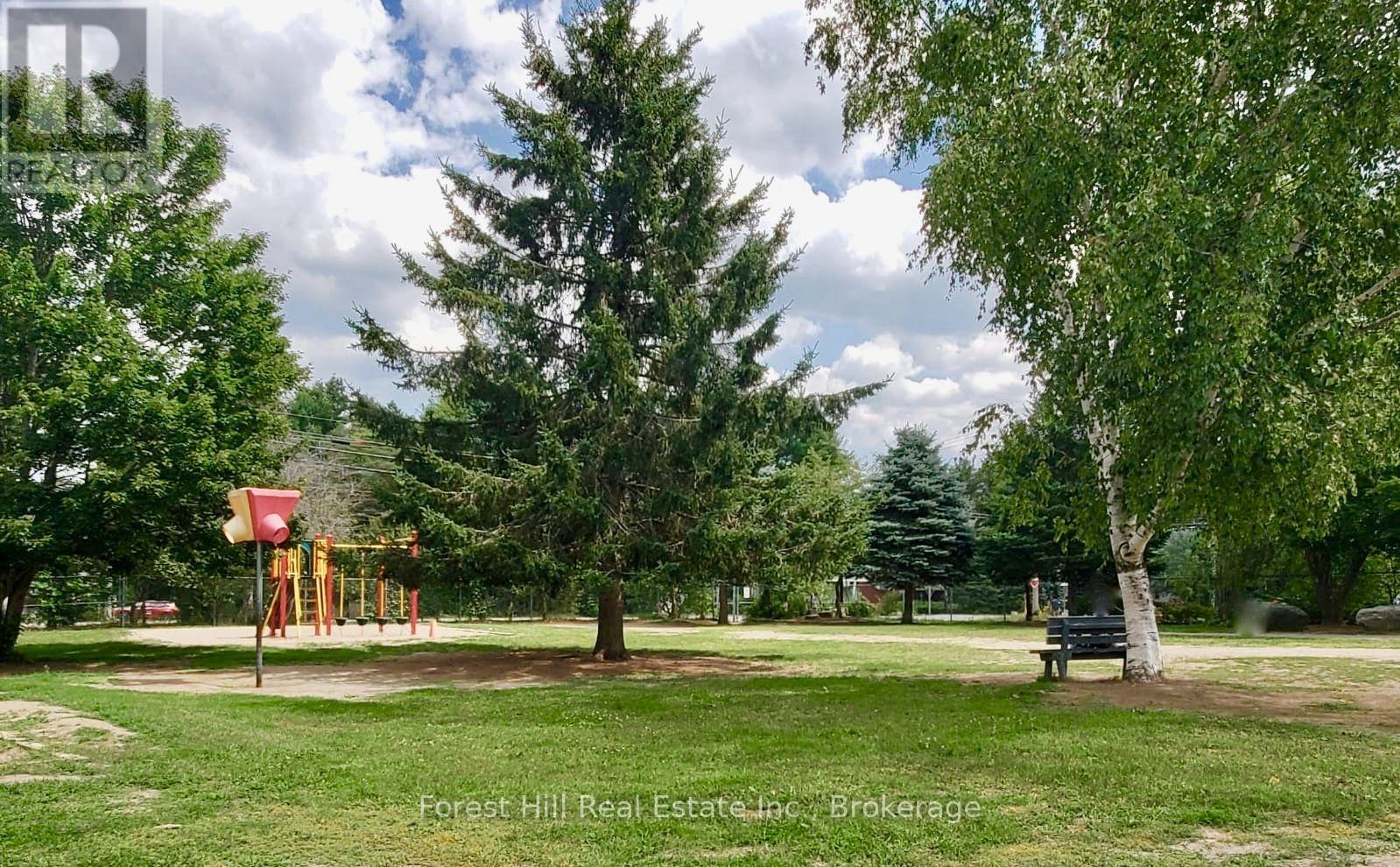 9 Spruce Glen Road, Huntsville, Ontario  P1H 1C9 - Photo 20 - X13680216
