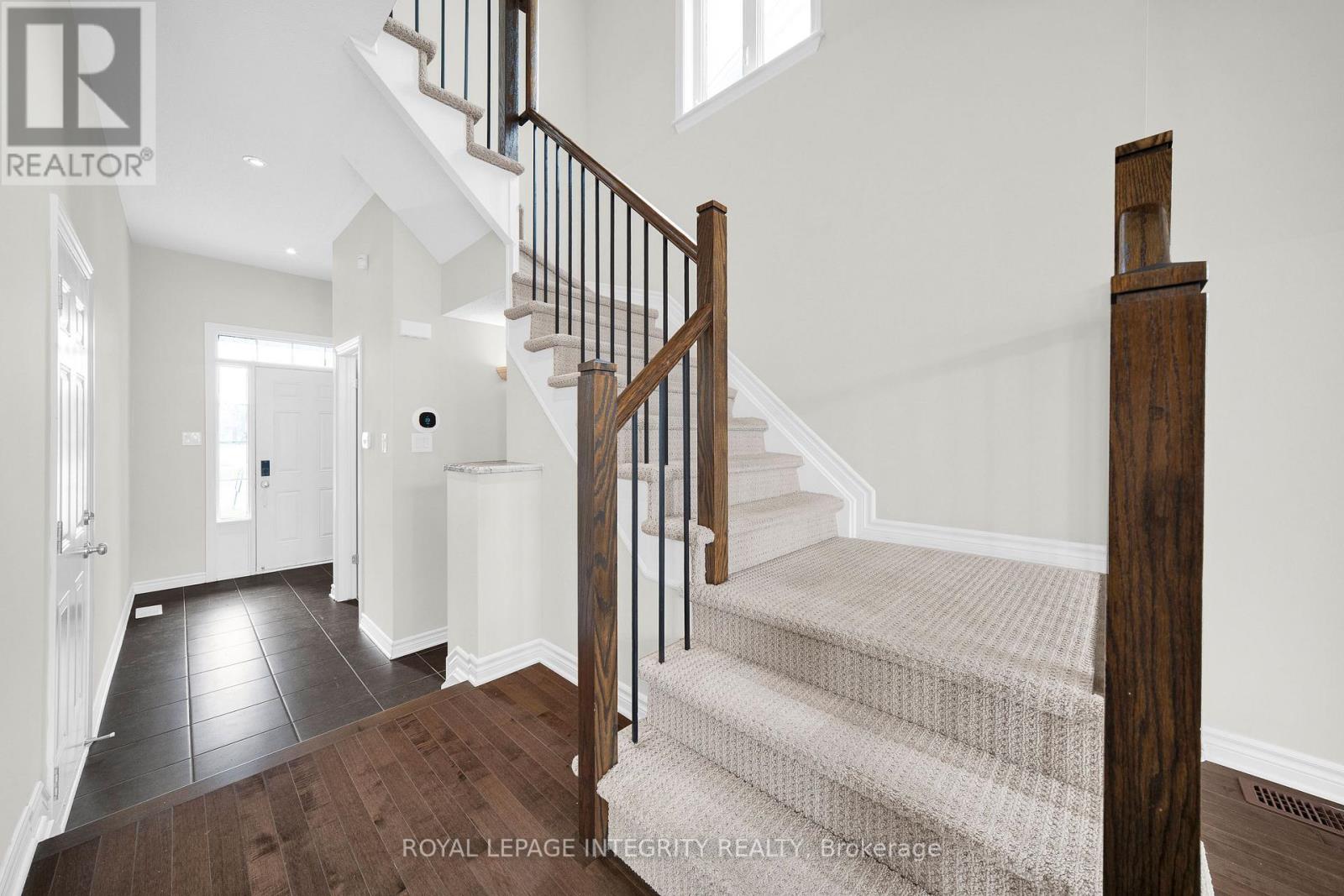 6067 North Bluff Drive, Ottawa, Ontario  K1V 2L6 - Photo 4 - X13673550