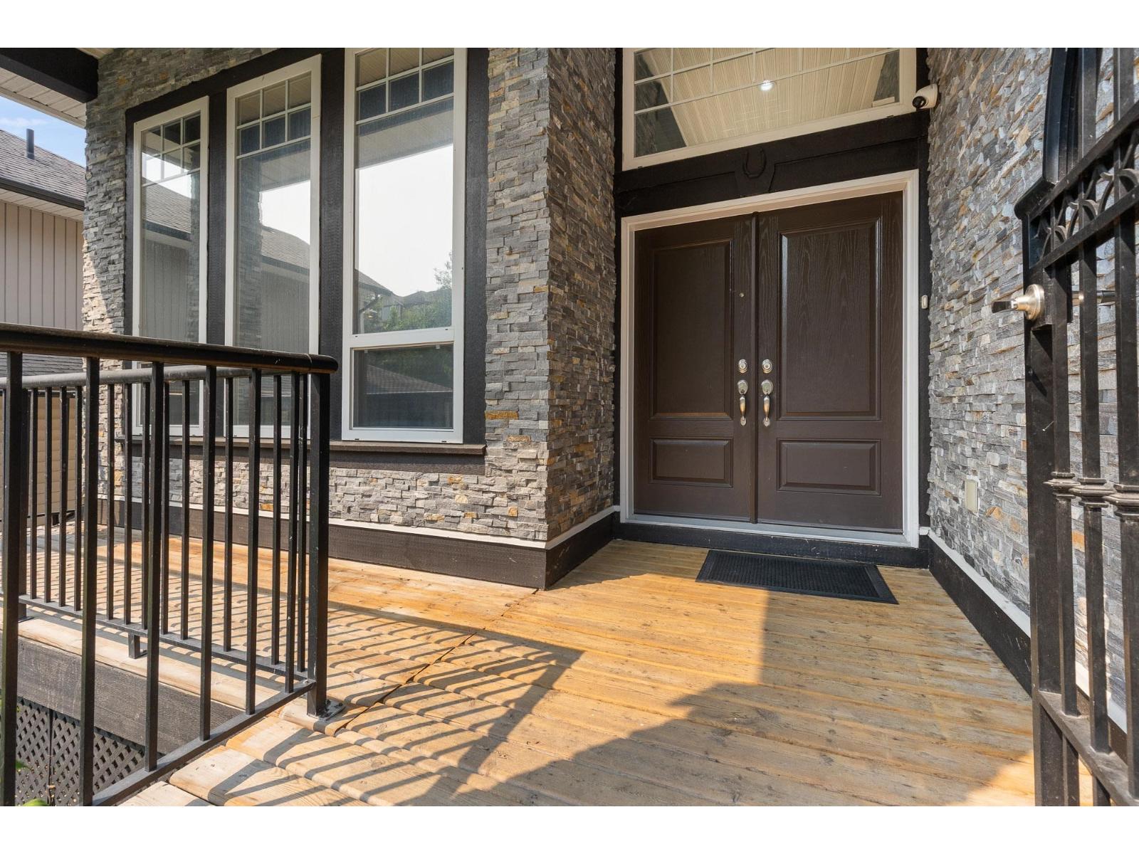 46307 Tournier Place, Promontory, Chilliwack, British Columbia  V2R 6A2 - Photo 9 - R3155844