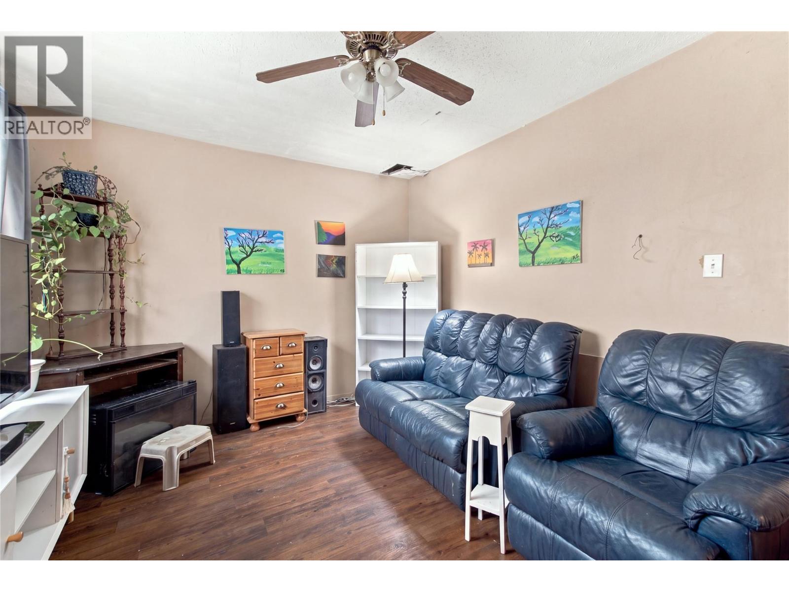 1697 Greenfield Avenue Unit# 19, Kamloops, British Columbia  V2B 4N5 - Photo 4 - 10397408