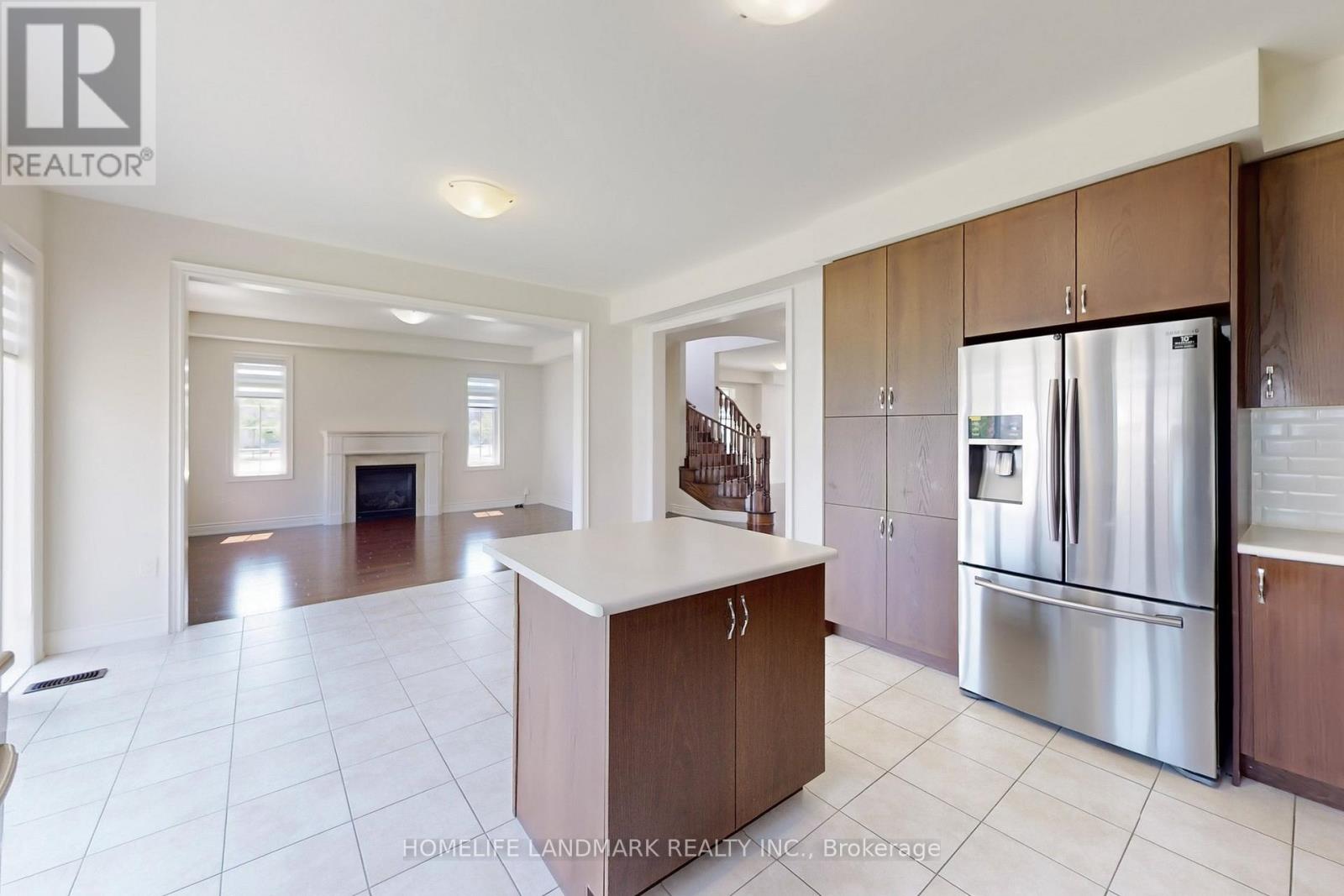1533 Devine Point, Milton, Ontario  L9E 1H6 - Photo 21 - W13680230