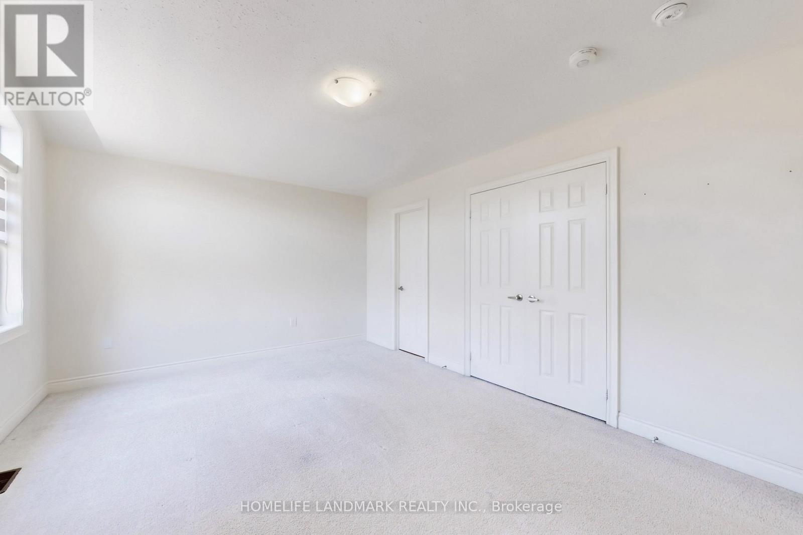 1533 Devine Point, Milton, Ontario  L9E 1H6 - Photo 39 - W13680230