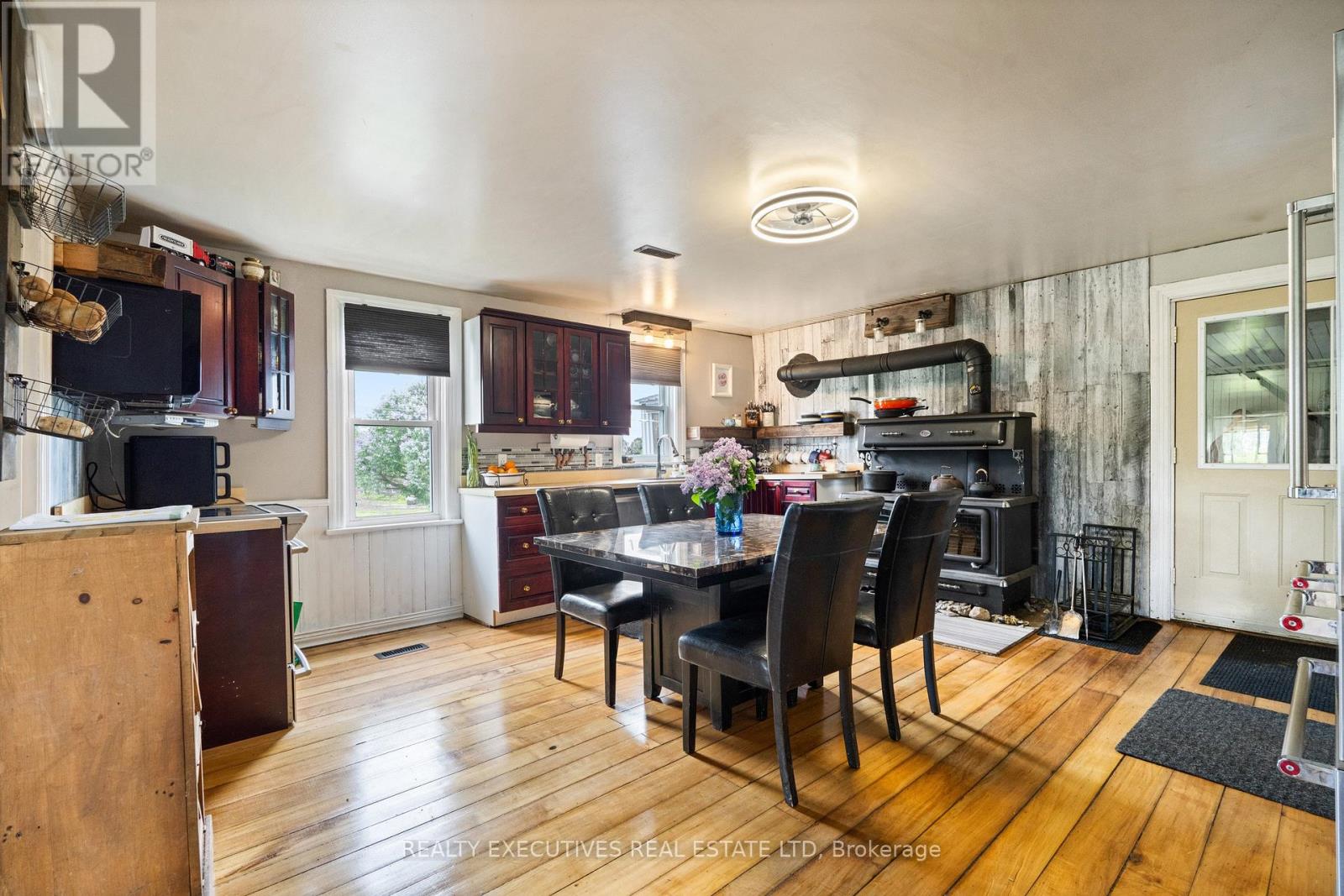 12689 River Road, North Dundas, Ontario  K0C 2K0 - Photo 14 - X13189846