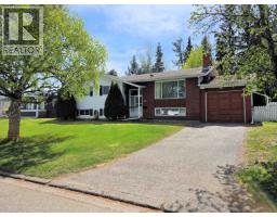 2697 ABBOTT CRESCENT, Prince George, British Columbia