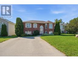 6 CHISHOLM SQUARE, Belleville, Ontario
