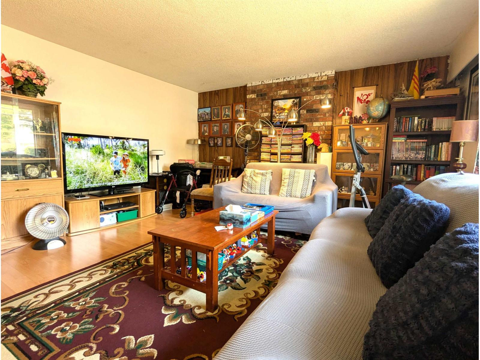 12770 102 Avenue, Surrey, British Columbia  V3V 3E5 - Photo 4 - R3126791