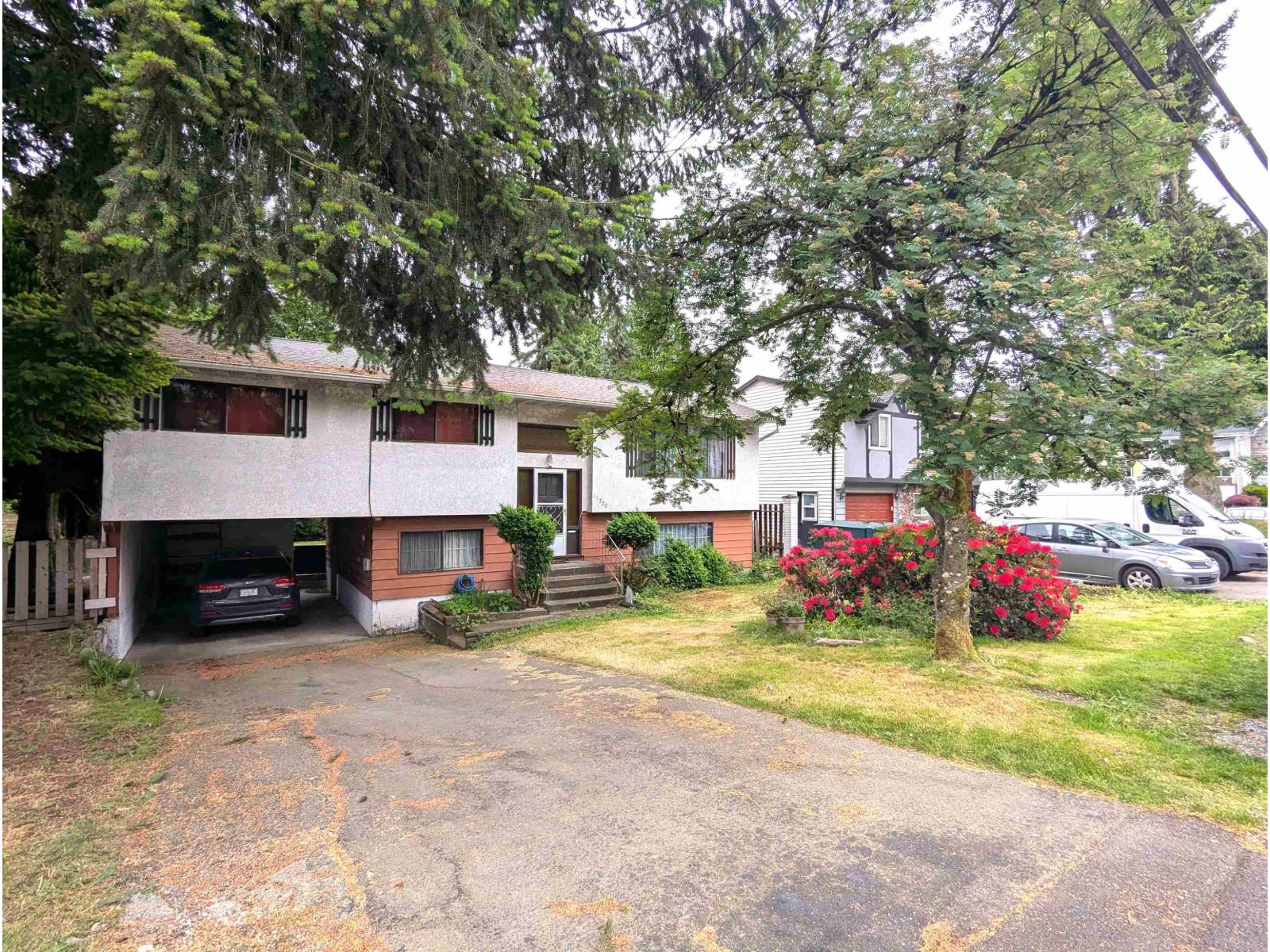 12770 102 Avenue, Surrey, British Columbia  V3V 3E5 - Photo 2 - R3126791