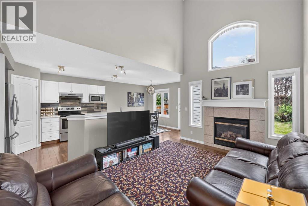 138 Tuscarora Way NW, Calgary, Alberta  T3L 2H1 - Photo 10 - A2311355
