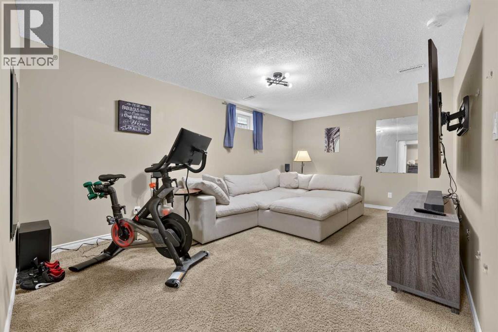 138 Tuscarora Way NW, Calgary, Alberta  T3L 2H1 - Photo 33 - A2311355