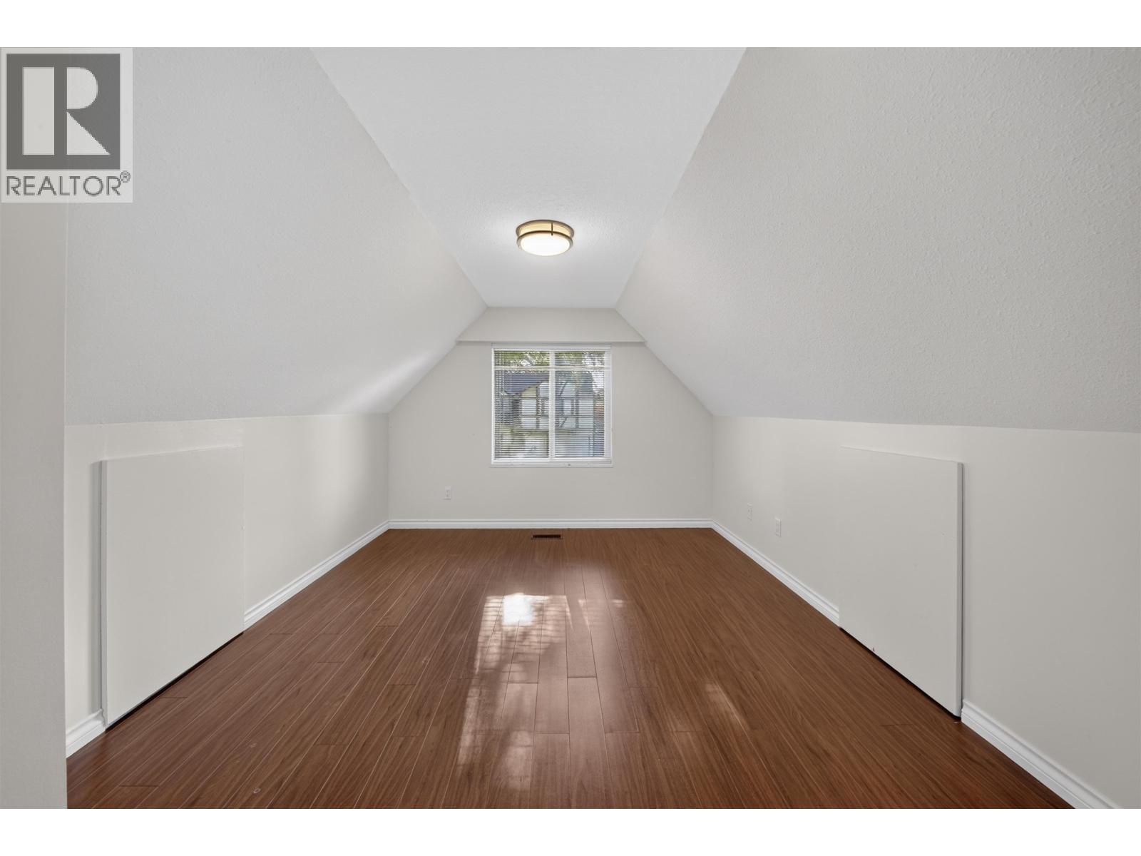 8580 Dakota Place, Richmond, British Columbia V7C 4Y6 - Photo 22 - R3156033