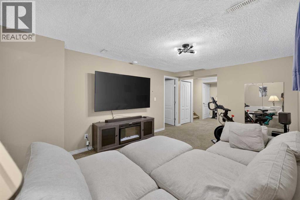 138 Tuscarora Way NW, Calgary, Alberta  T3L 2H1 - Photo 34 - A2311355