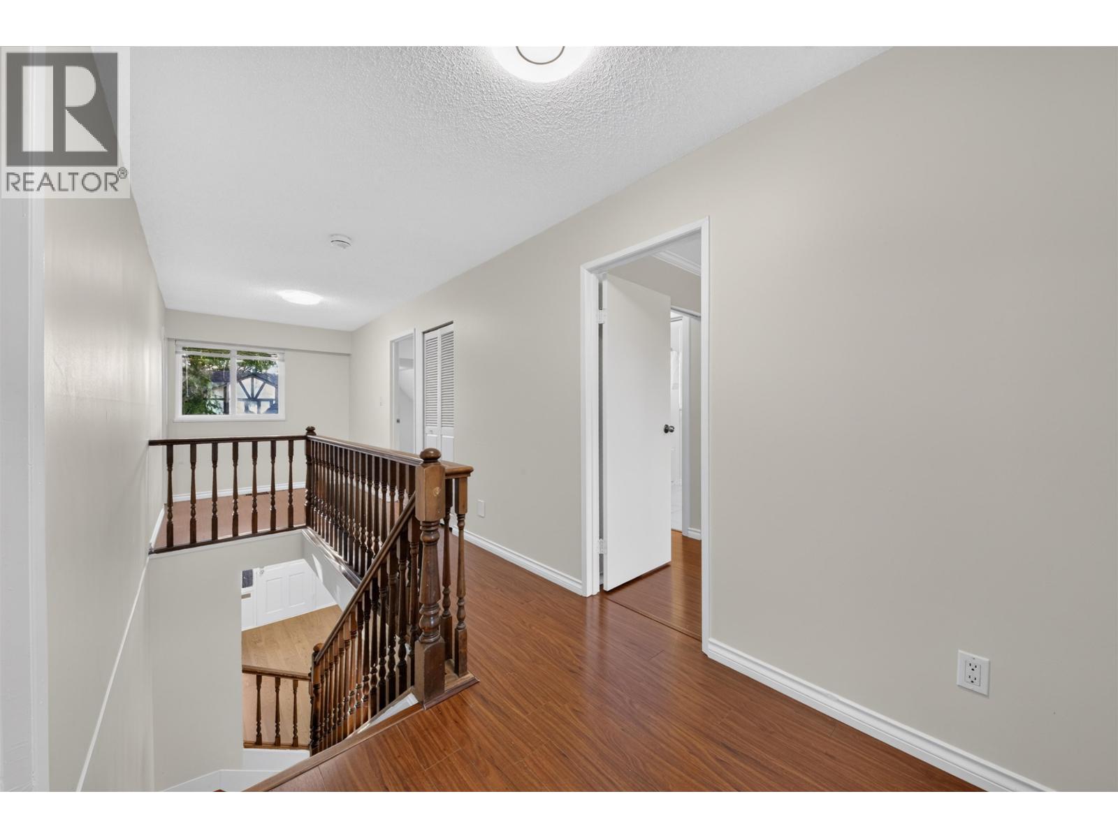 8580 Dakota Place, Richmond, British Columbia V7C 4Y6 - Photo 15 - R3156033