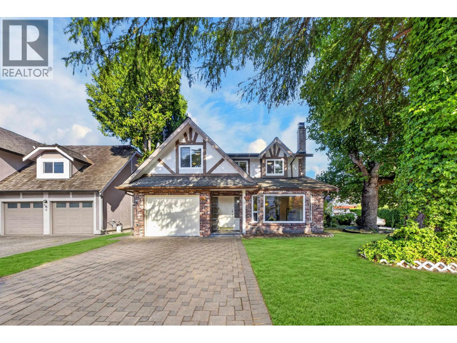 8580 Dakota Place, Richmond, British Columbia V7C 4Y6 - Photo 35 - R3156033