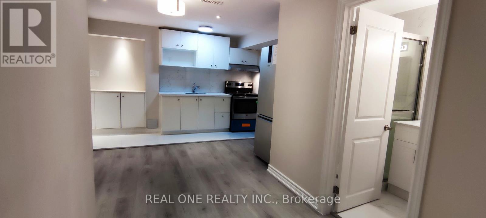 Bsmt B - 22 Cloverridge Avenue, East Gwillimbury, Ontario  L9N 0V3 - Photo 2 - N13680238