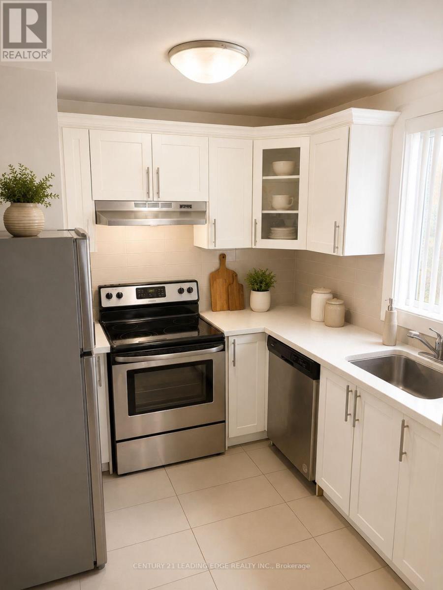 112 - 103 Avenue Road, Toronto, Ontario  M5R 2G9 - Photo 2 - C13680268