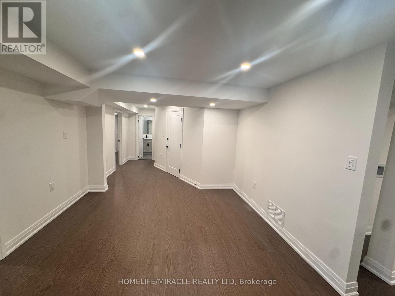 14 Berton Boulevard, Halton Hills, Ontario  L7G 6A5 - Photo 20 - W13680266