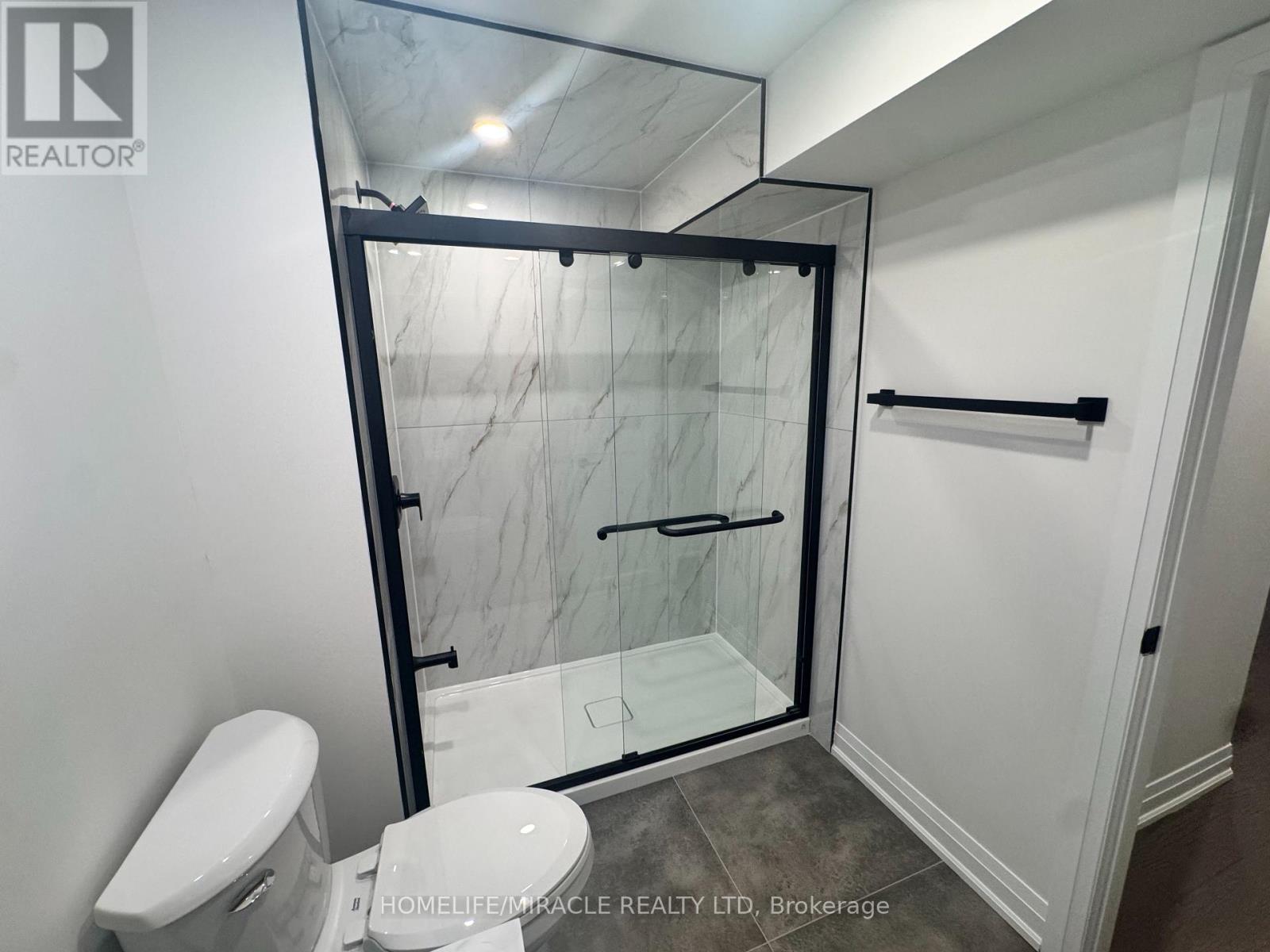 14 Berton Boulevard, Halton Hills, Ontario  L7G 6A5 - Photo 25 - W13680266