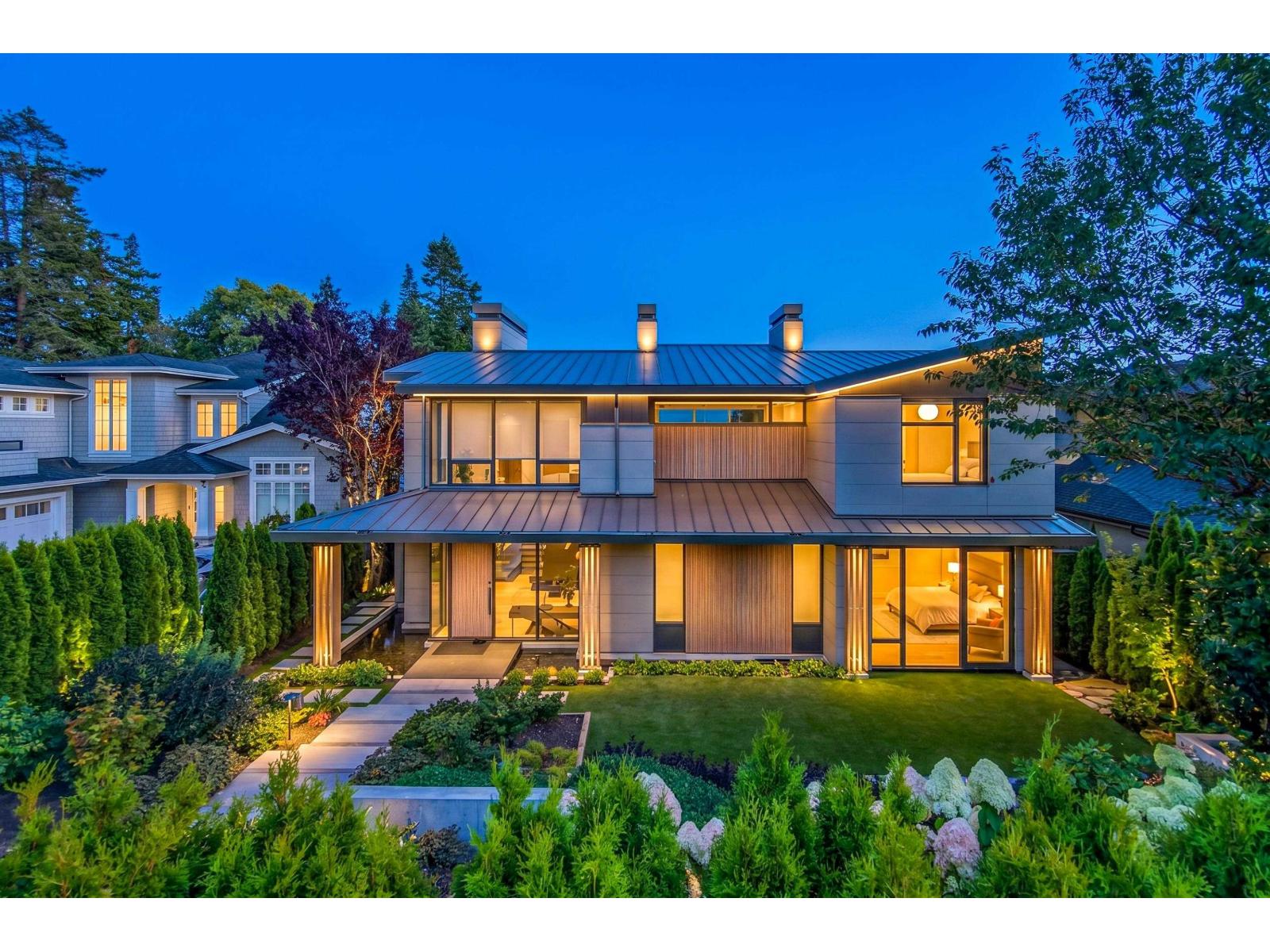 13386 Marine Drive, Surrey, British Columbia  V4A 1G2 - Photo 2 - R3155701