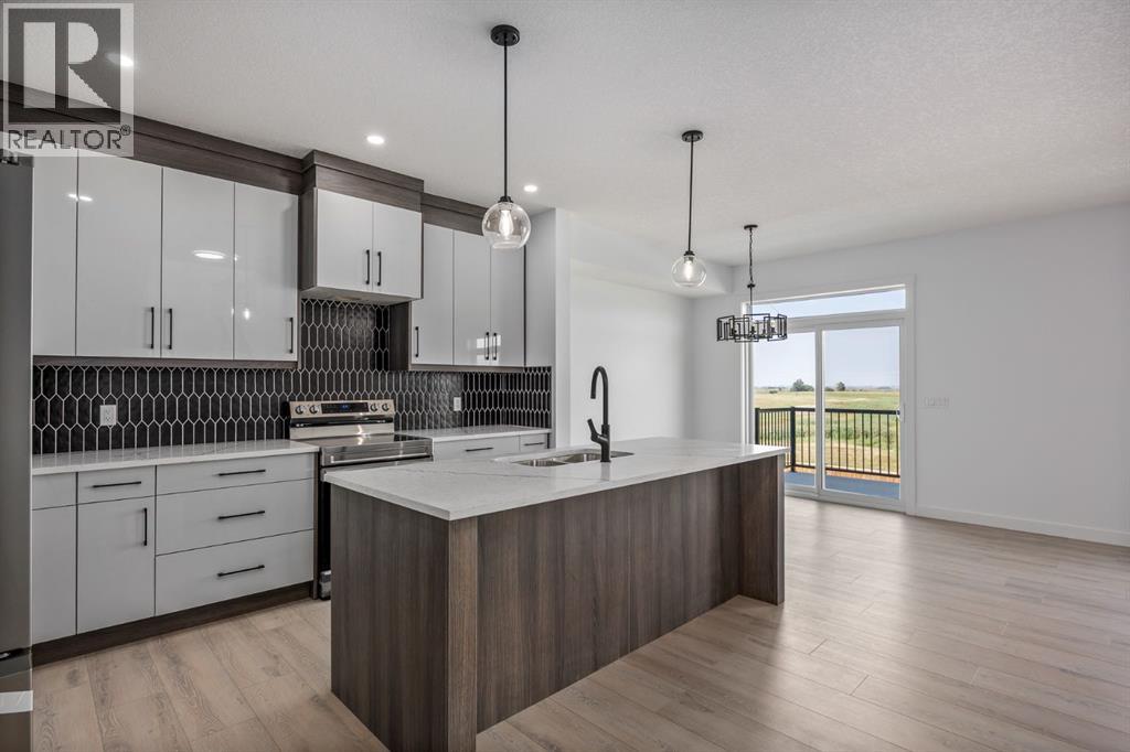 140 Lakewood Crescent, Strathmore, Alberta  T1P 0G6 - Photo 5 - A2334901