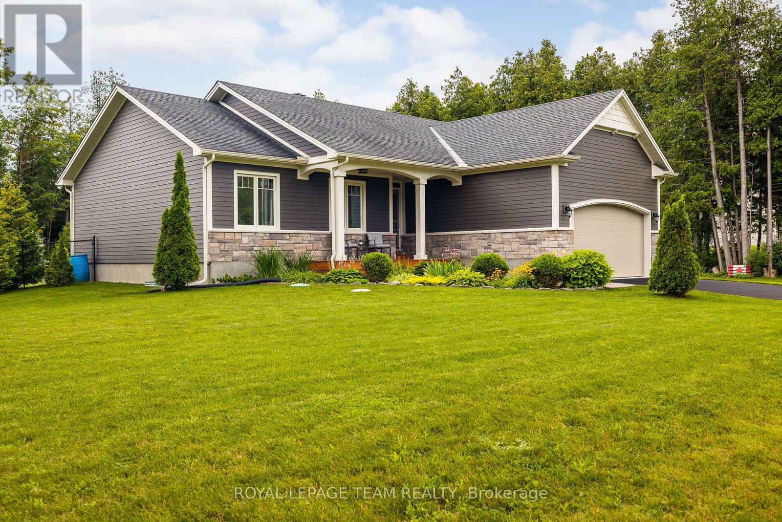 116 Brookberry Crescent, North Grenville, Ontario  K0G 1J0 - Photo 2 - X13680276