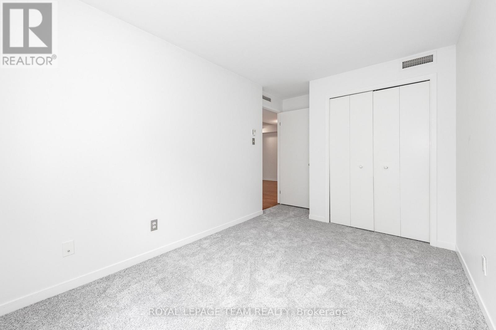 105 - 939 North River Road, Ottawa, Ontario  K1K 4M9 - Photo 25 - X13680286