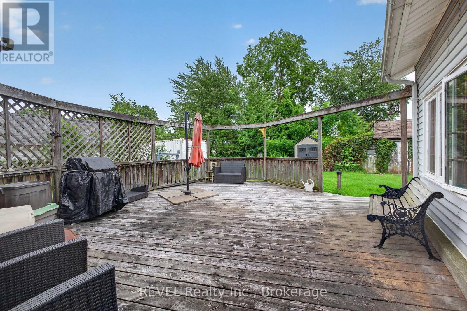 3976 Chippawa Parkway, Niagara Falls, Ontario  L2G 6E3 - Photo 11 - X13680282