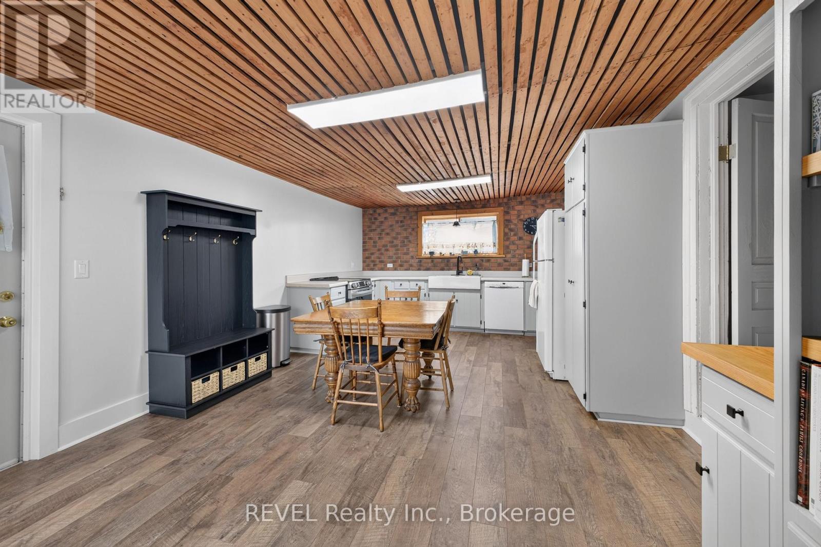 3976 Chippawa Parkway, Niagara Falls, Ontario  L2G 6E3 - Photo 12 - X13680282