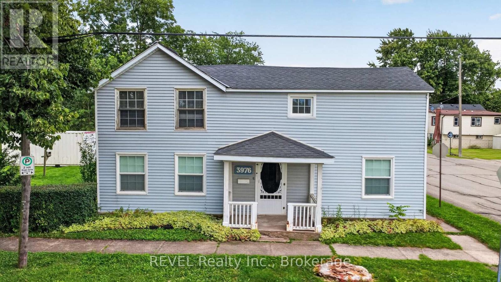 3976 Chippawa Parkway, Niagara Falls, Ontario  L2G 6E3 - Photo 3 - X13680282